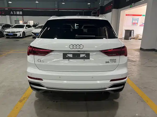 Audi Q3 2022