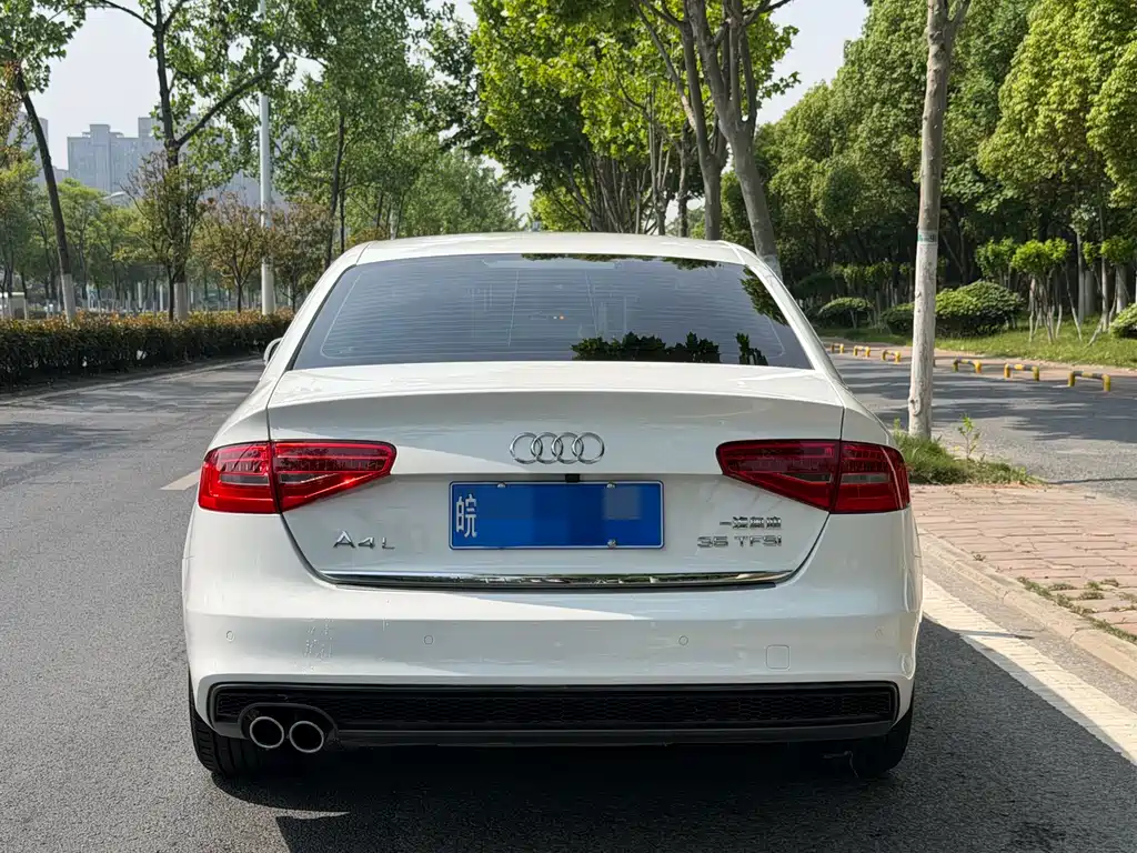 Audi A4L 2016 — фото 10
