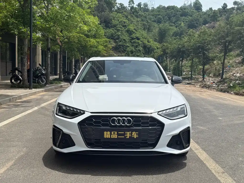 Audi A4L 2020 — фото 2