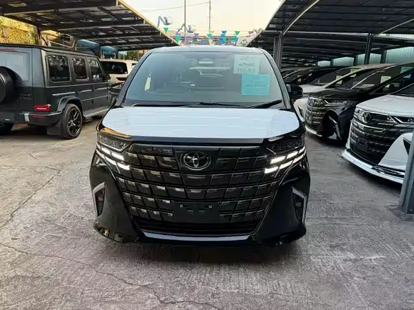 Toyota Alphard 2023