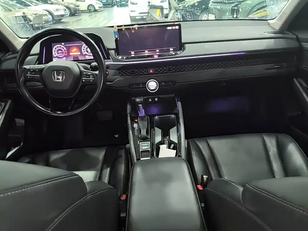 Honda Accord 2025 — фото 10
