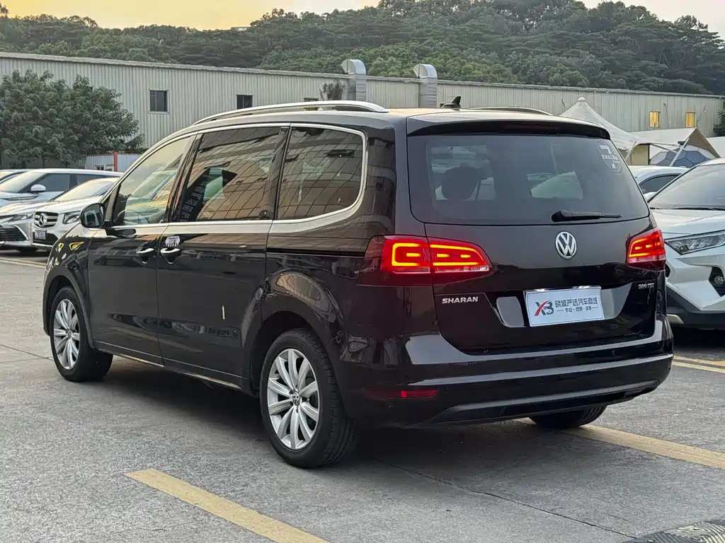 Volkswagen Sharan 2018 — фото 5