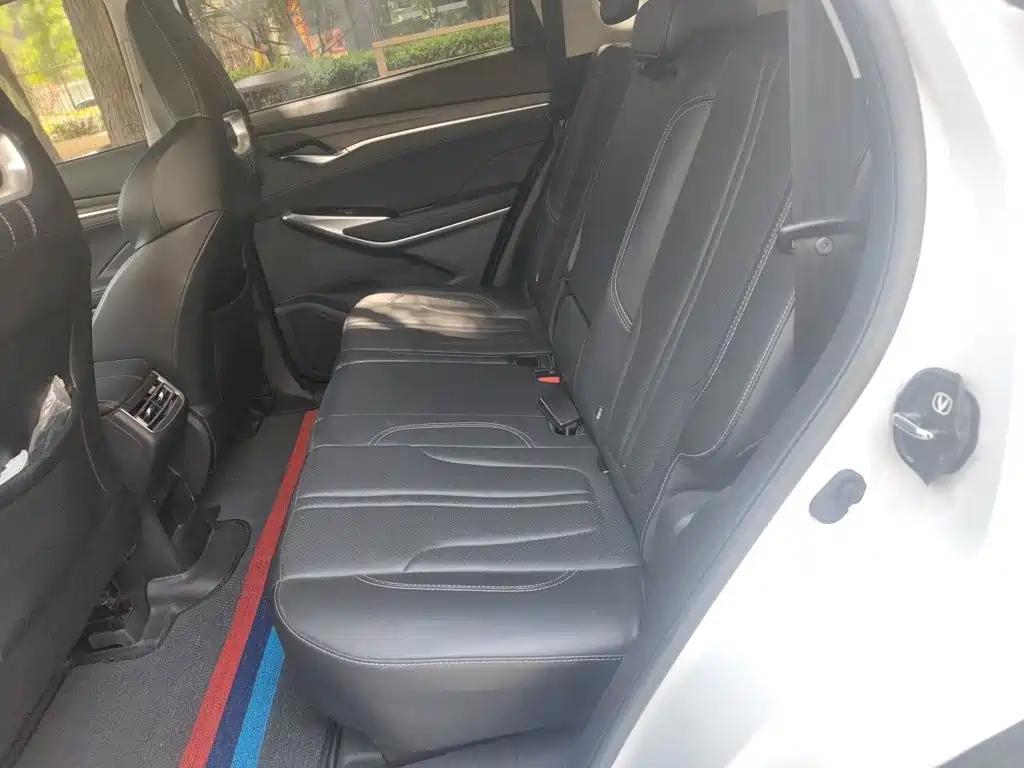 Changan CS75 PLUS 2021 — фото 15