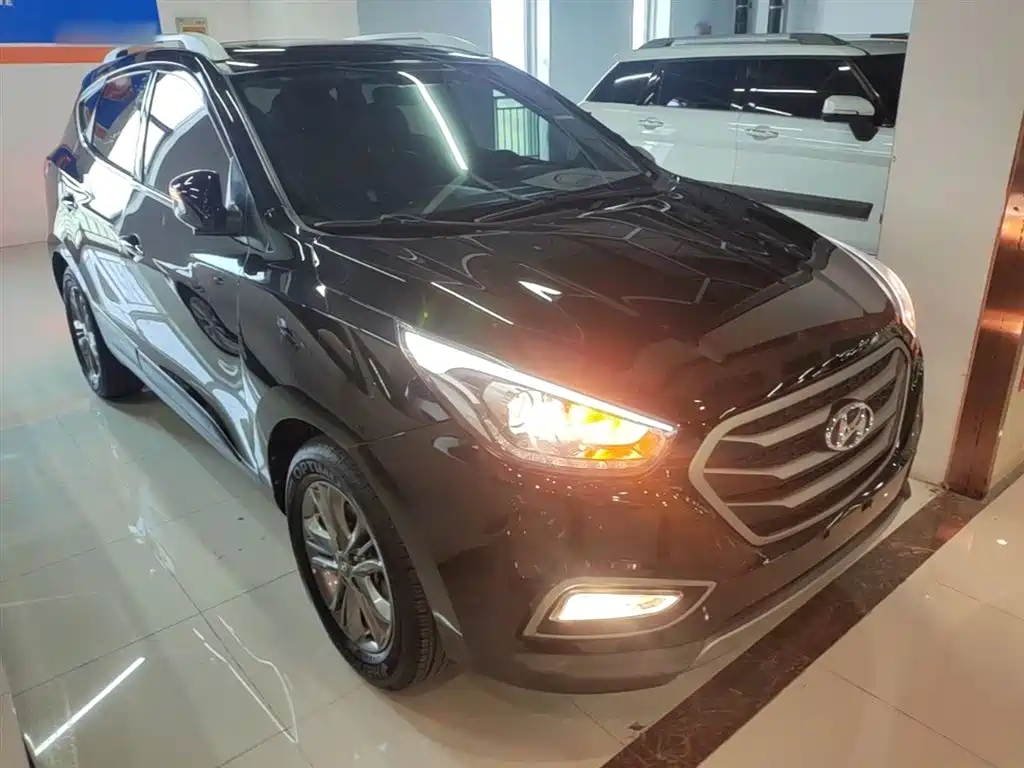 Hyundai ix35 2015 — фото 4