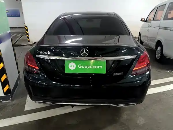 Mercedes-Benz C-Class 2021