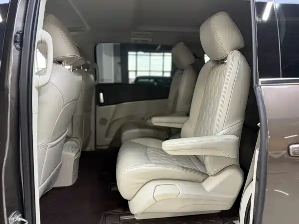 Buick GL8 2023