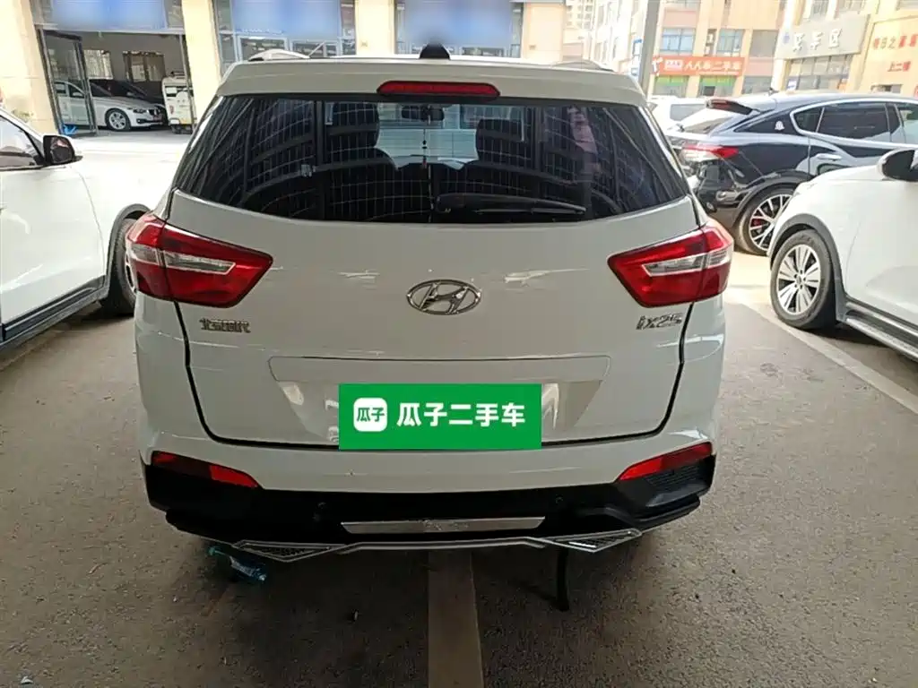 Hyundai ix25 2015 — фото 6