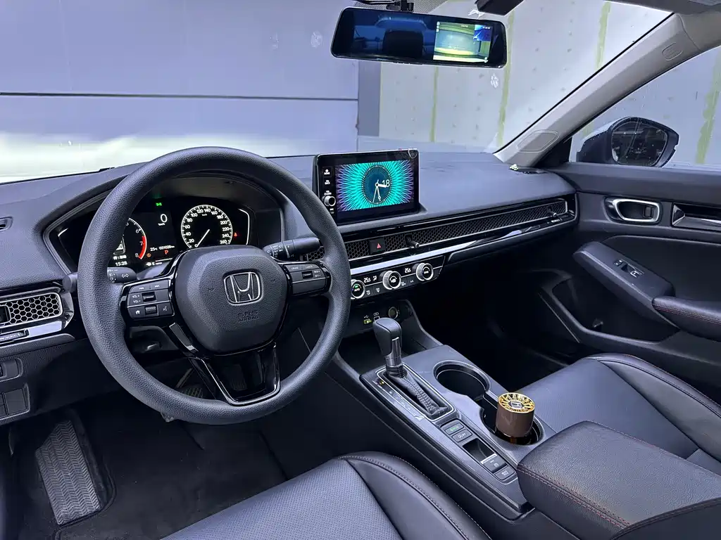 Honda Civic 2022 — фото 10