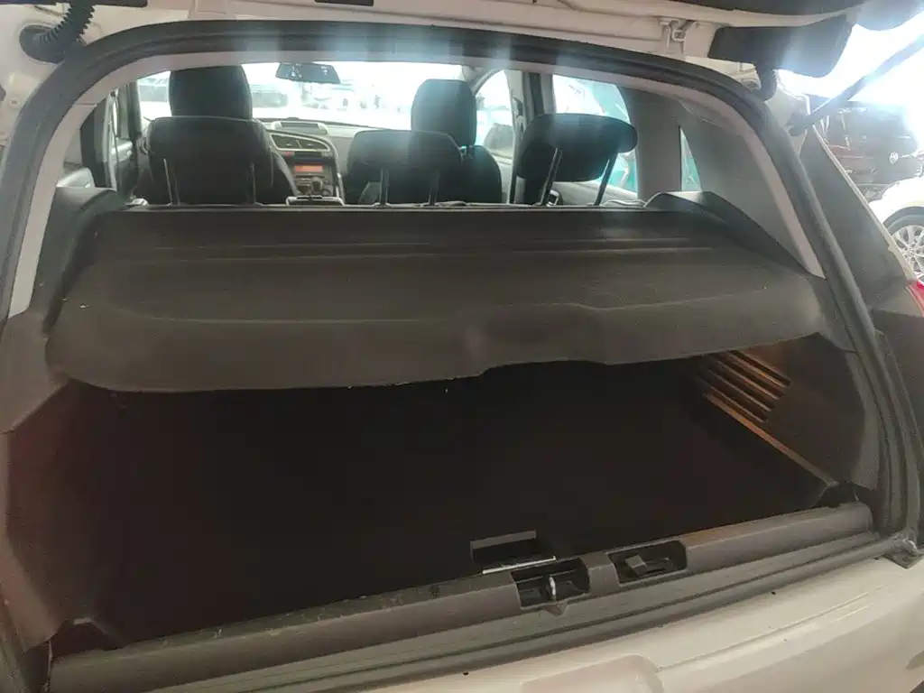 Peugeot 3008 2015 — фото 19