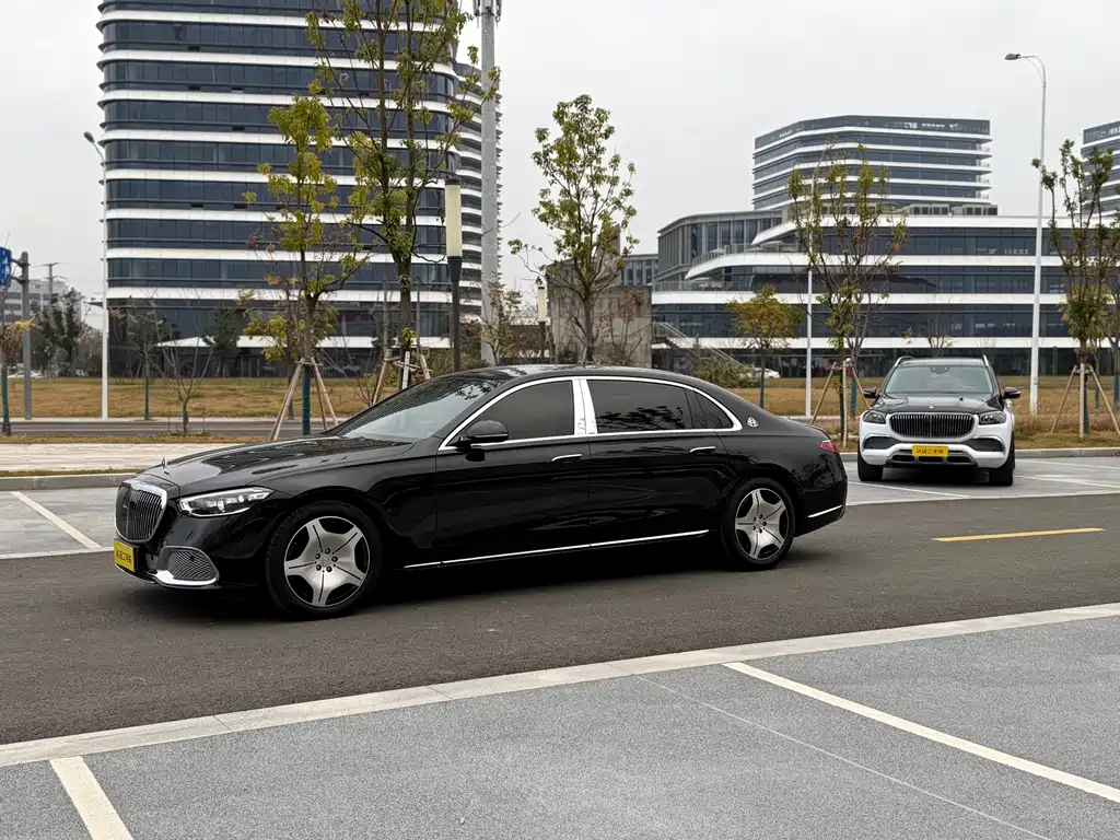 Mercedes-Benz S-Class 2023 — фото 37