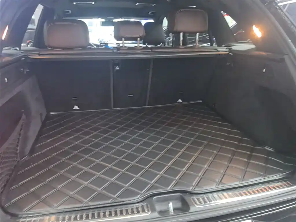 Mercedes-Benz GLC 2021 — фото 19