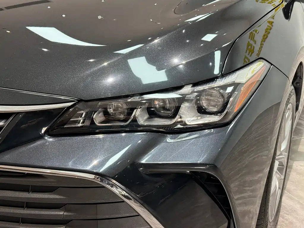 Toyota Avalon 2022 — фото 28