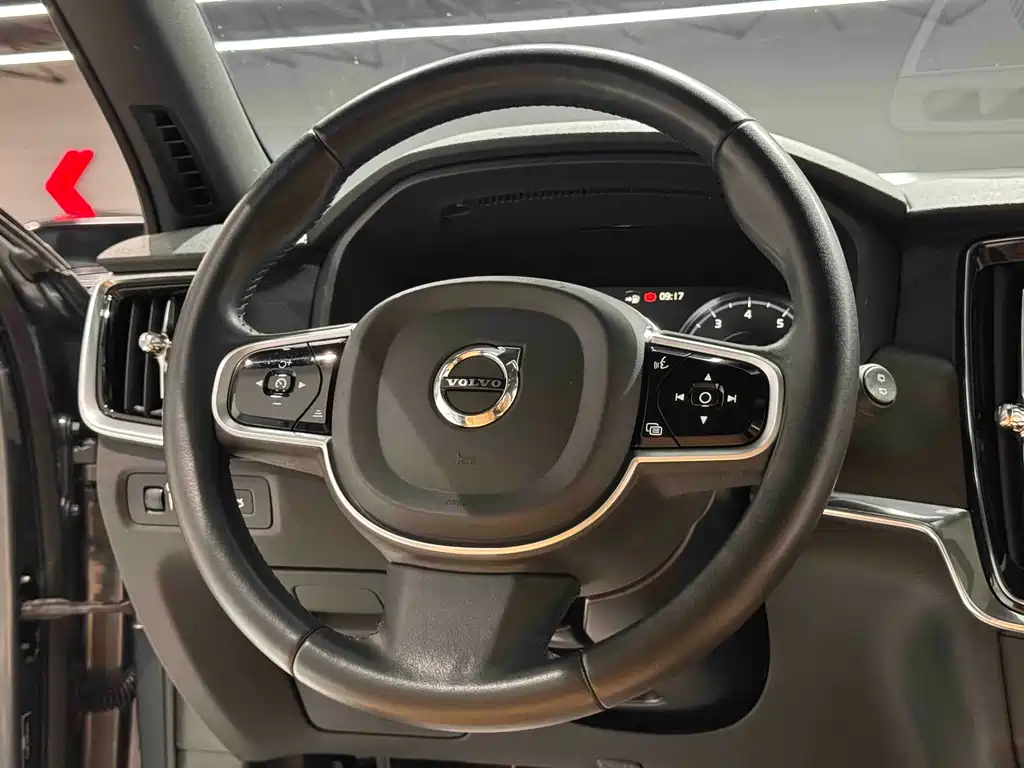 Volvo V90 2020 — фото 12
