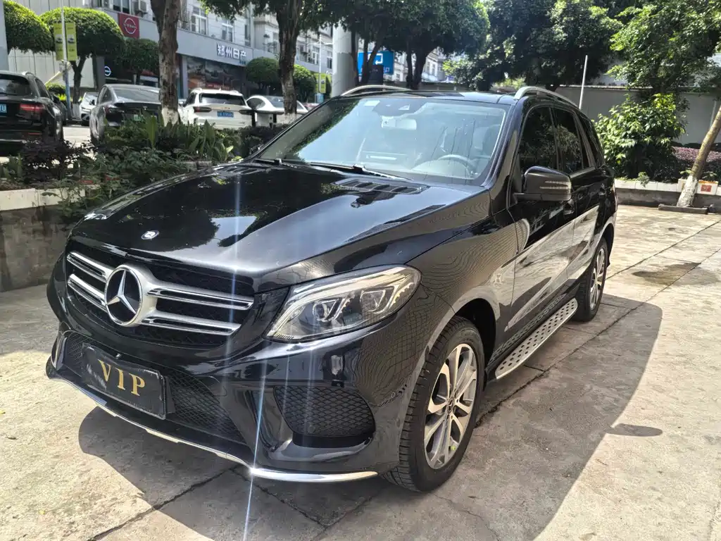 Mercedes-Benz GLE 2017 — фото 3