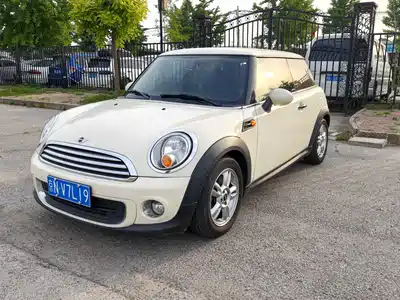 MINI MINI 2013