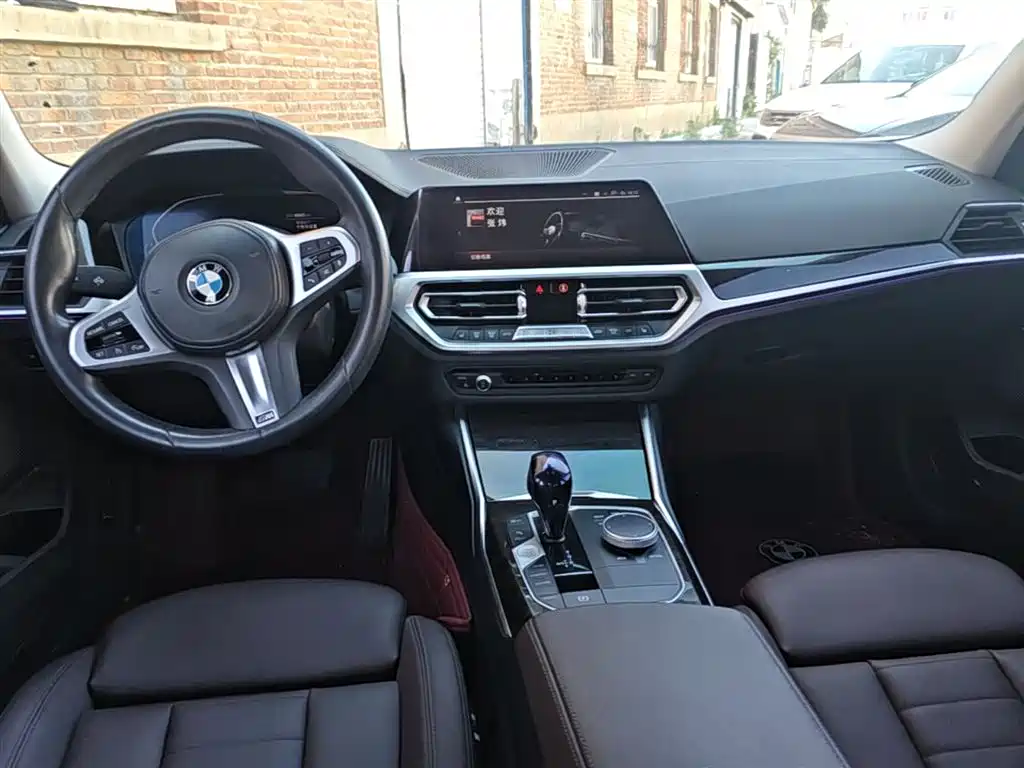 BMW 3 Series 2020 — фото 16