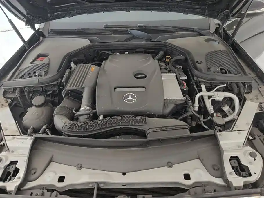 Mercedes-Benz E-Class 2019 — фото 10