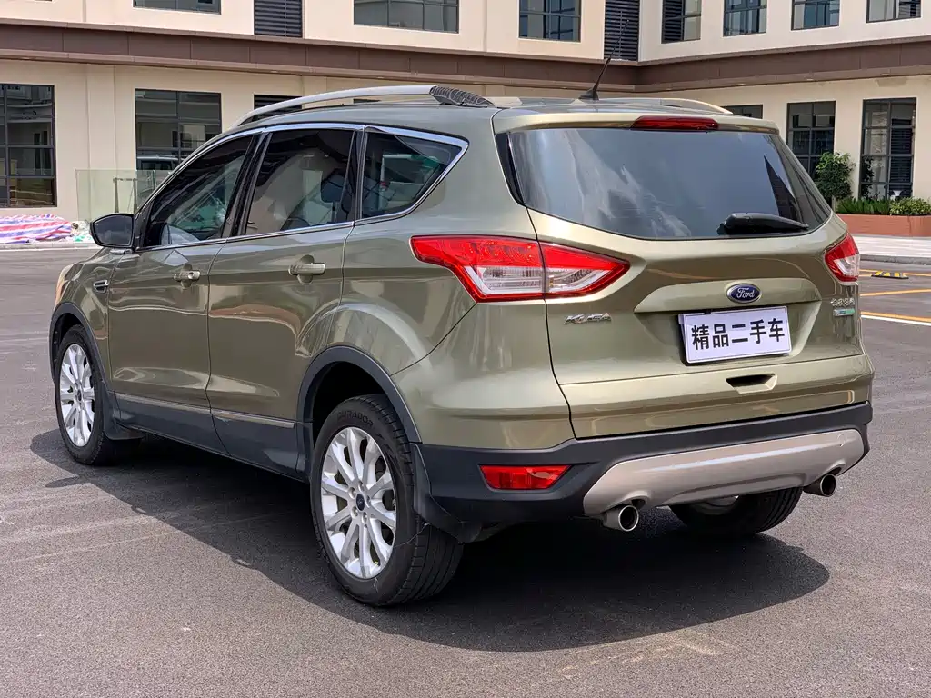 Ford Kuga 2014 — фото 6