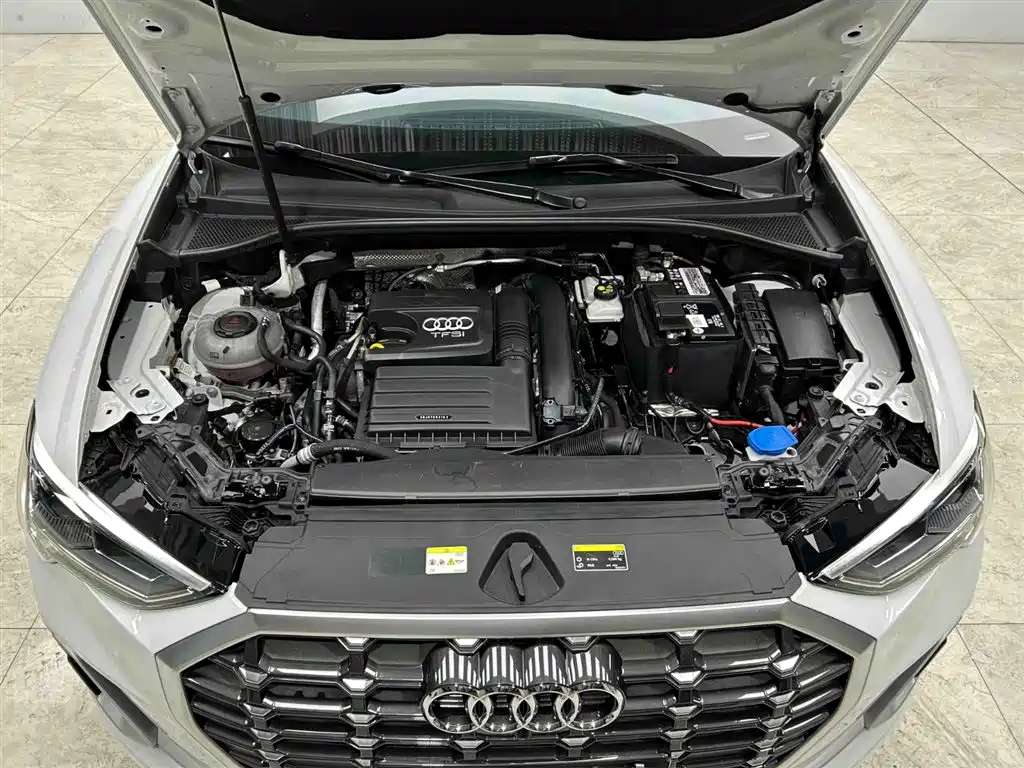Audi Q3 2023 — фото 21