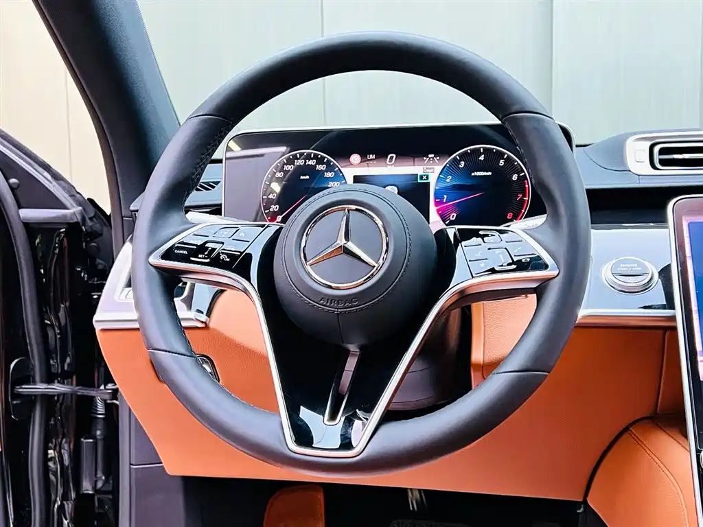Mercedes-Benz S-Class 2025 — фото 10