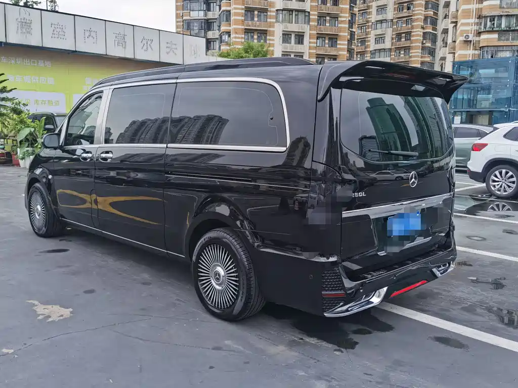 Mercedes-Benz Vito 2022 — фото 17