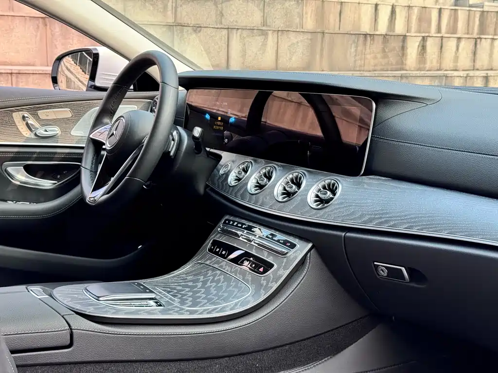 Mercedes-Benz CLS 2022 — фото 13