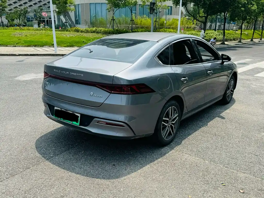 BYD Qin PLUS 2023 — фото 13