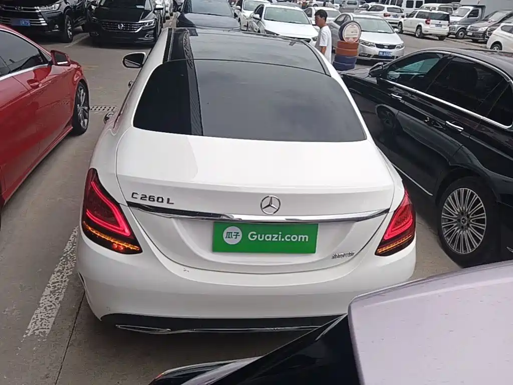 Mercedes-Benz C-Class 2020 — фото 6