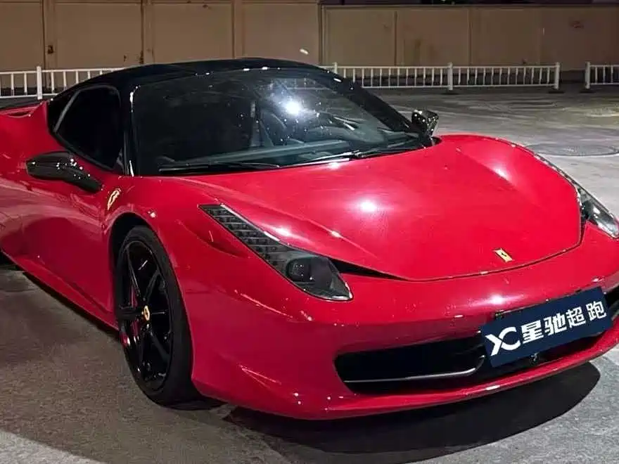 Ferrari 458 2014
