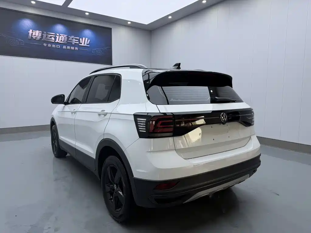 Volkswagen T-Cross 2023 — фото 4