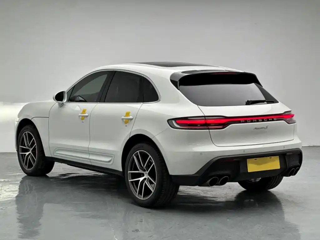 Porsche Macan 2023 — фото 4