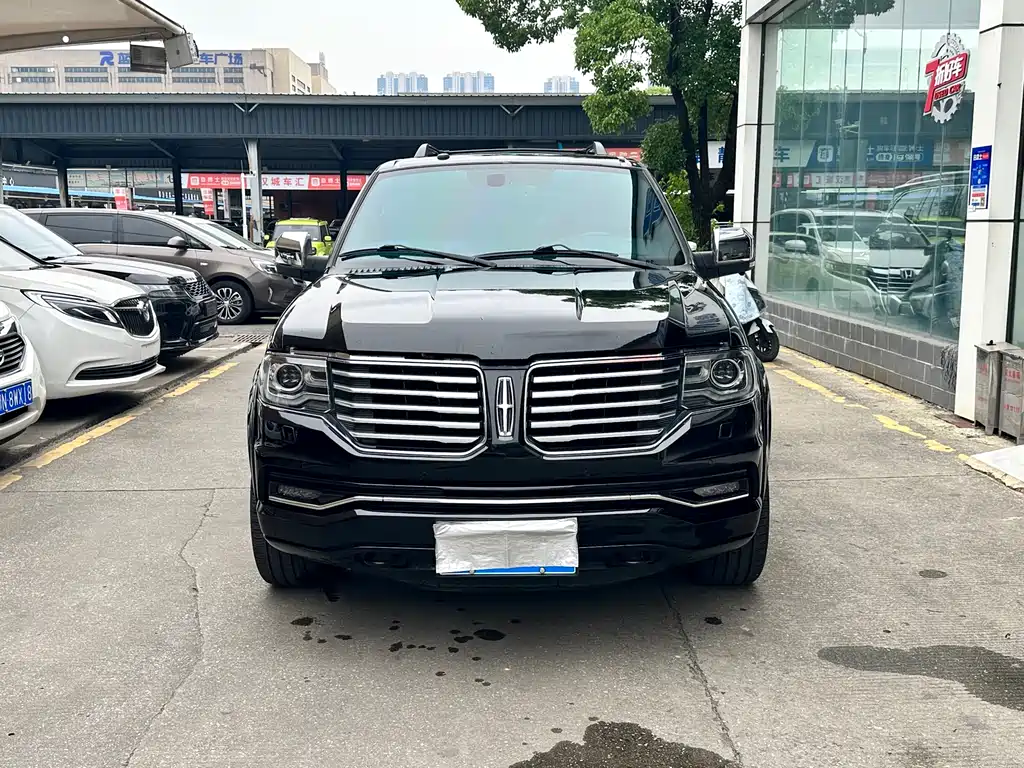 Lincoln Navigator 2017