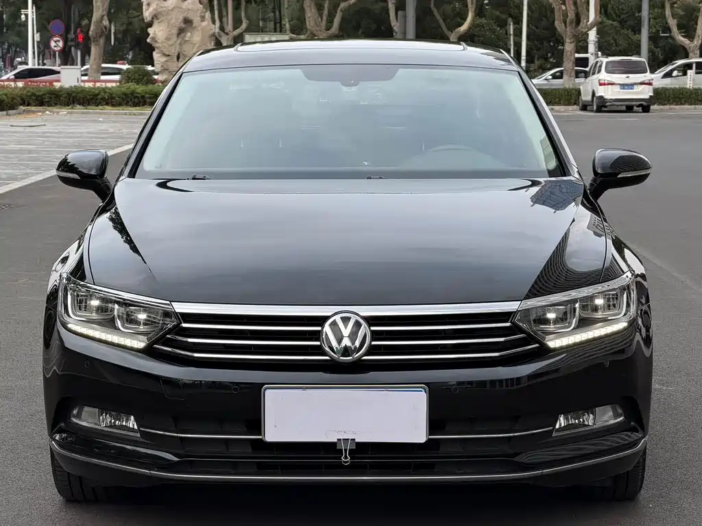 Volkswagen Magotan 2018 — фото 2