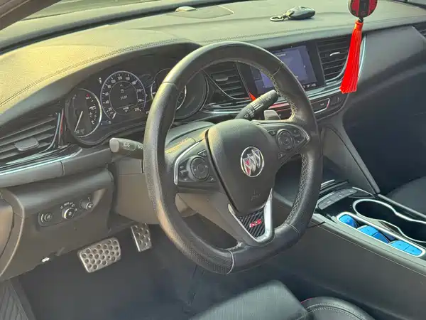 Buick Regal 2020