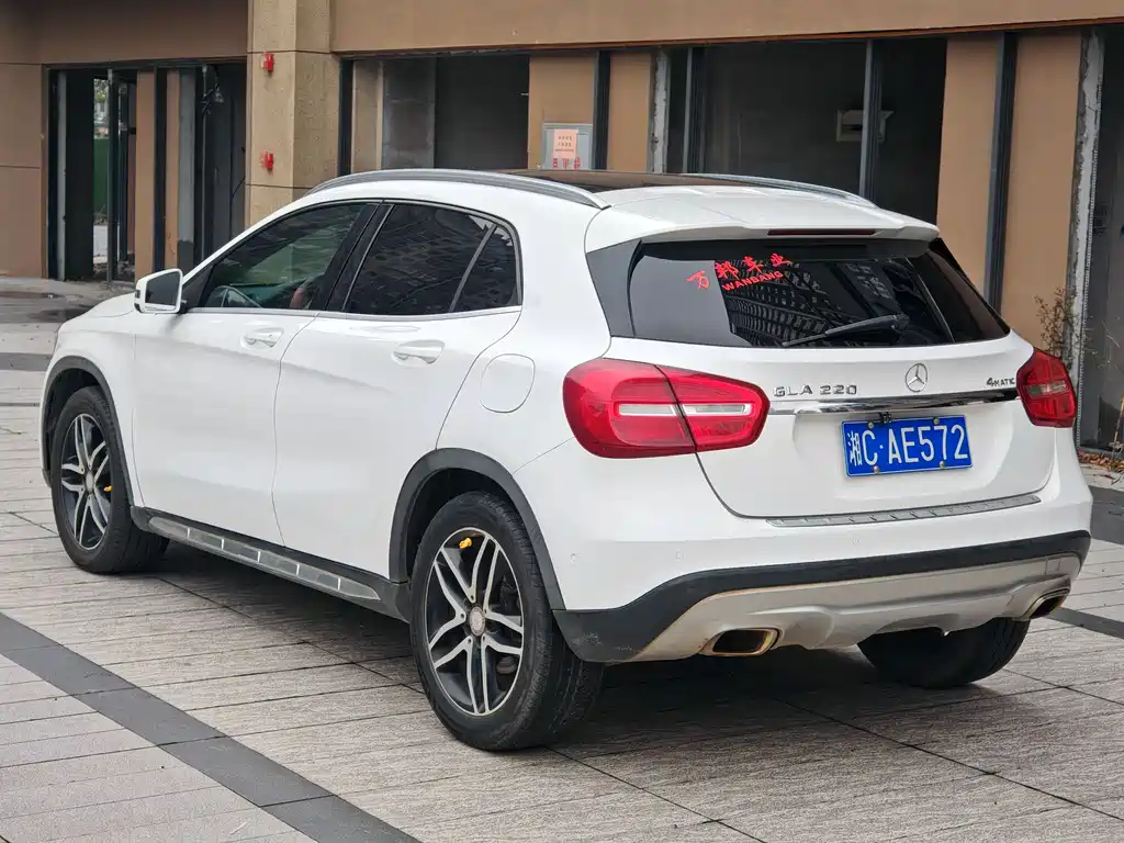 Mercedes-Benz GLA 2016