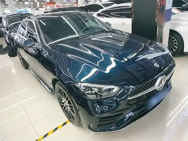 Mercedes-Benz C-Class 2023