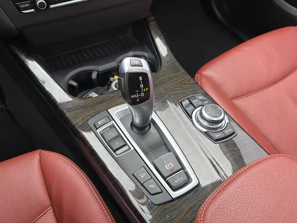 BMW X3 2013 — фото 10