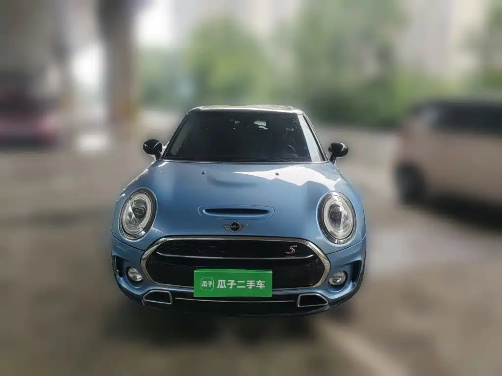 MINI Clubman 2018 — фото 24