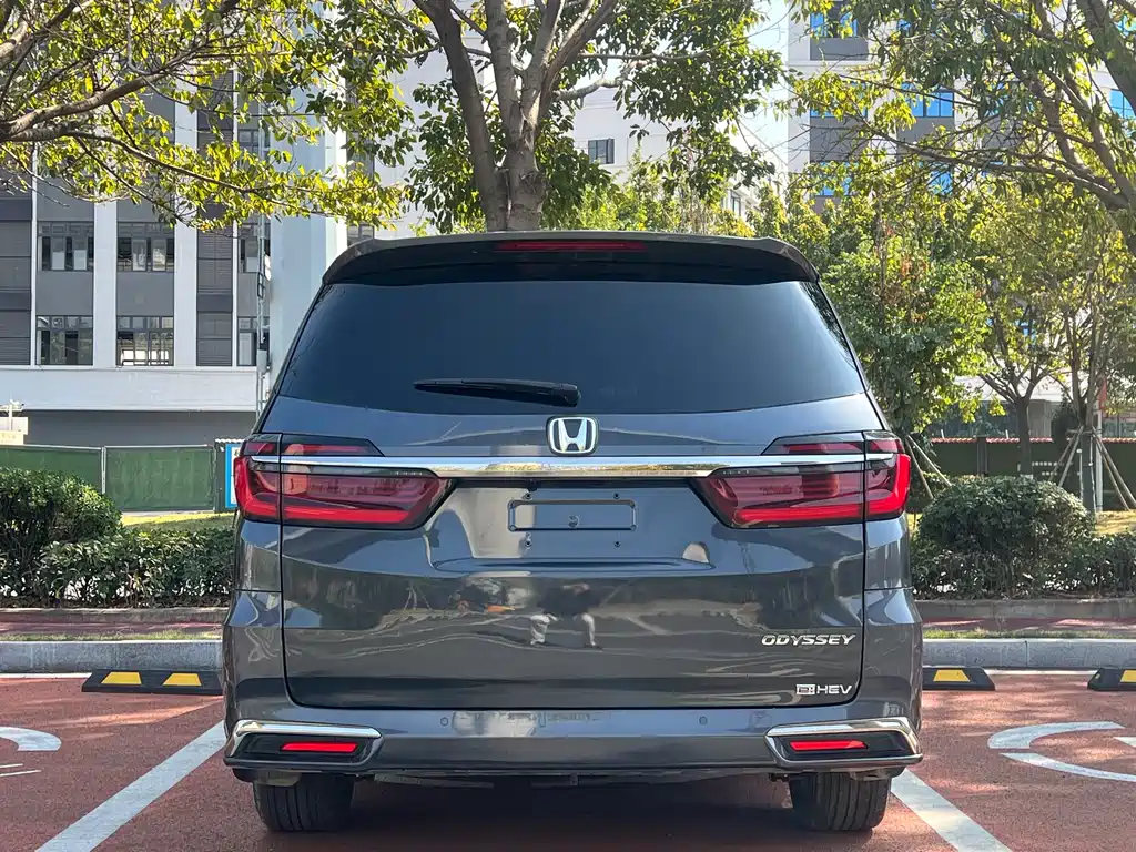 Honda Odyssey 2023 — фото 8