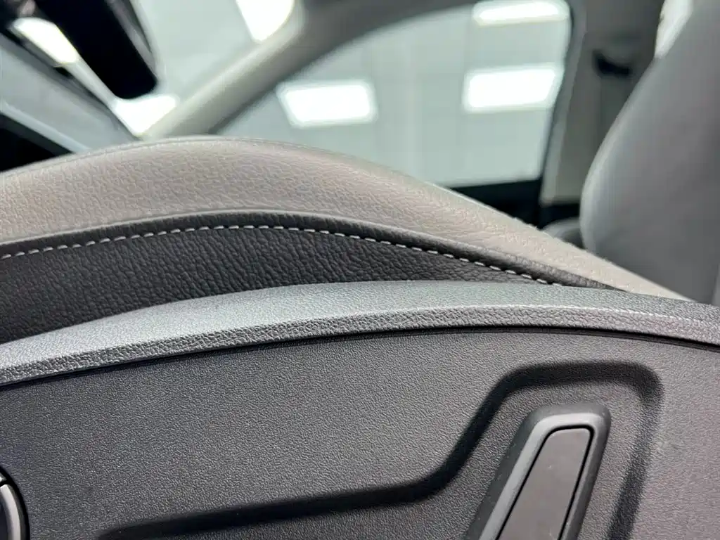 Audi Q3 2022 — фото 15