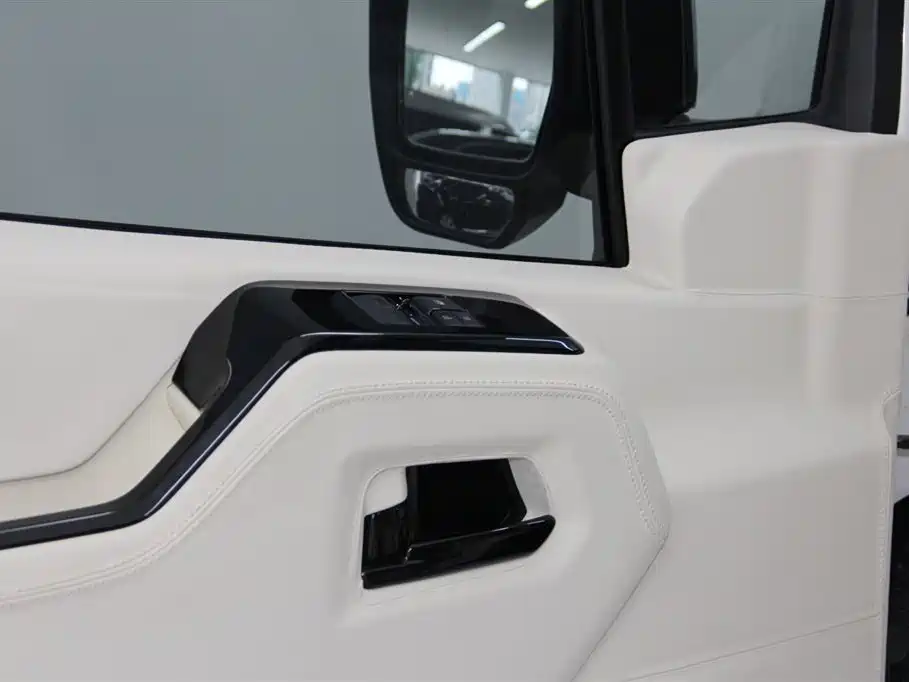 Toyota Hiace 2025 — фото 39