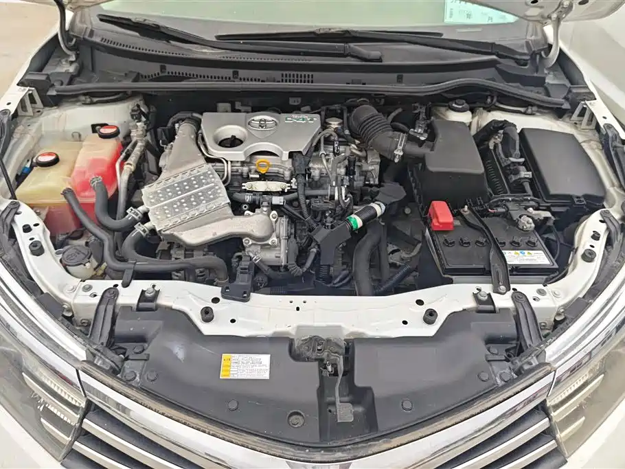 Toyota Corolla 2016 — фото 10
