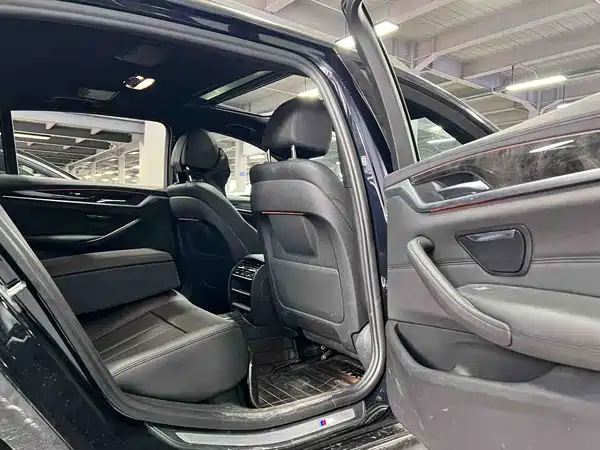BMW 5 Series 2018