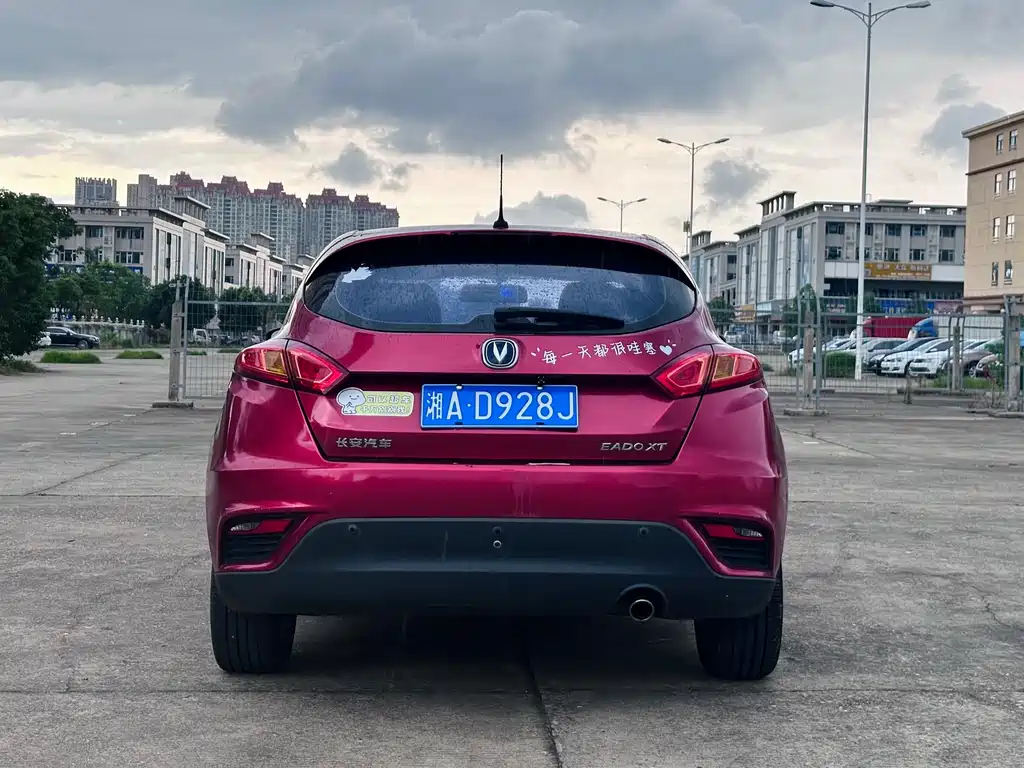 Changan Eado XT 2014 — фото 14