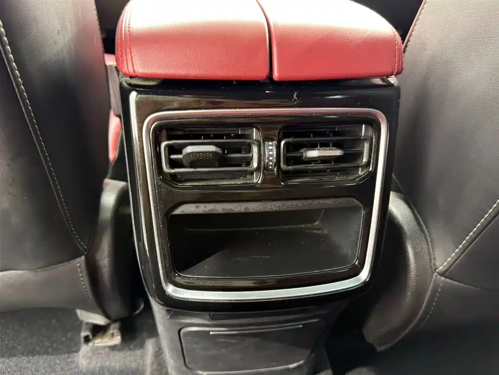 Jetour X70 PLUS 2025 — фото 14
