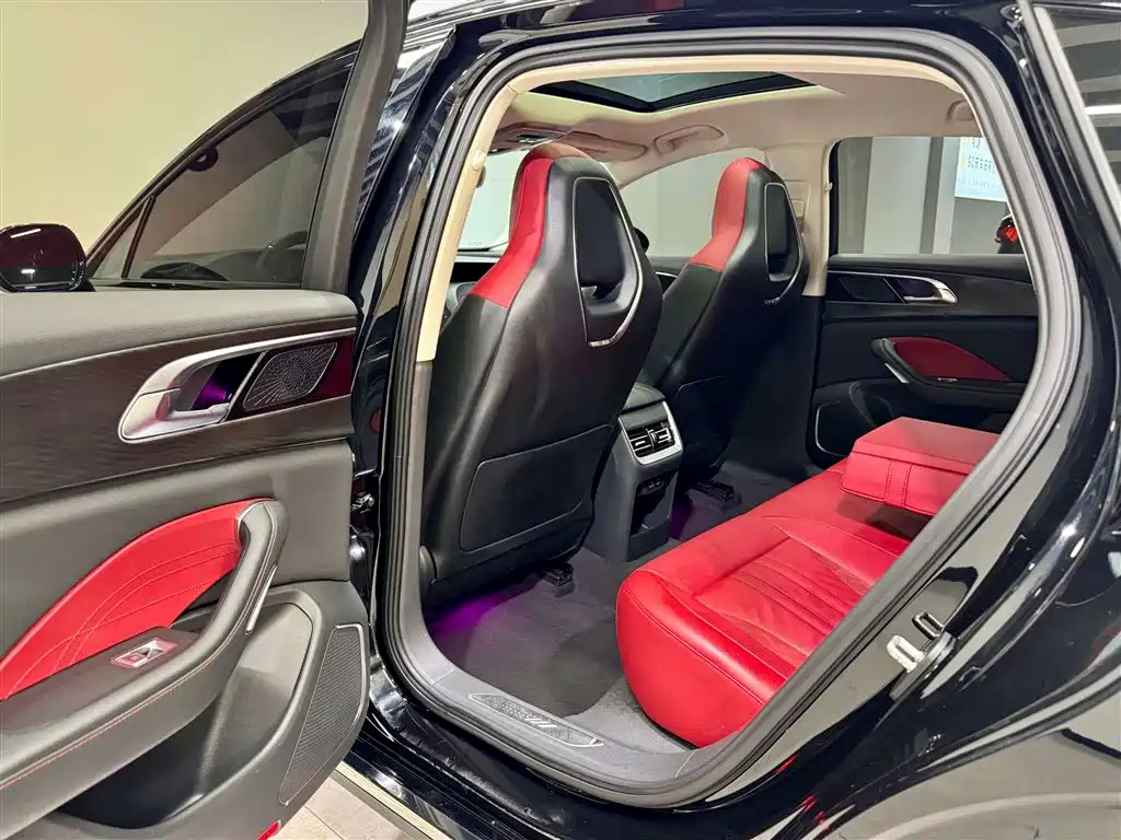 Hongqi H6 2023 — фото 25