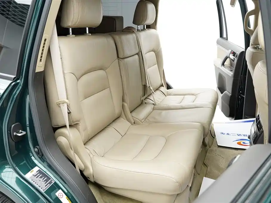 Toyota Land Cruiser 2010 — фото 28
