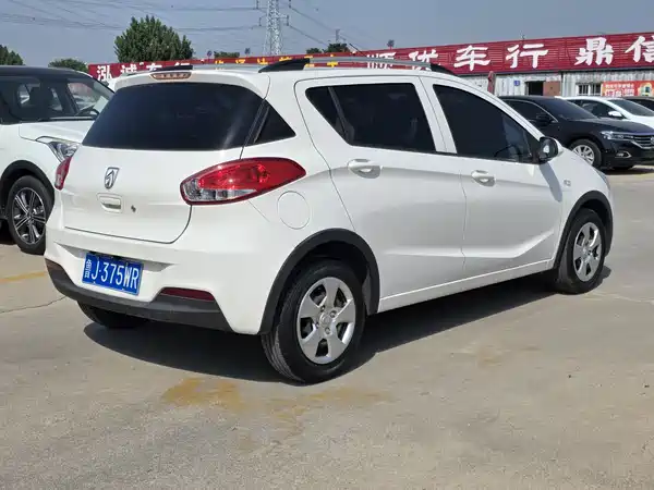 Baojun 310 2020