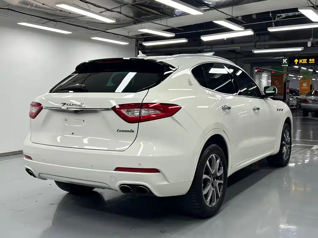 Maserati Levante 2016 — фото 5