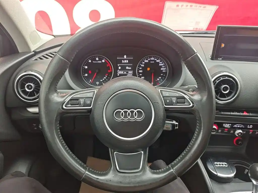 Audi A3 2015 — фото 11
